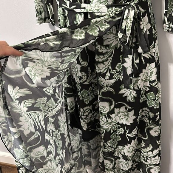 NWT G by Giuliana Aria Mesh Knit Tulip-Hem Wrap Modi Dress - Size Small - Picture 4 of 11